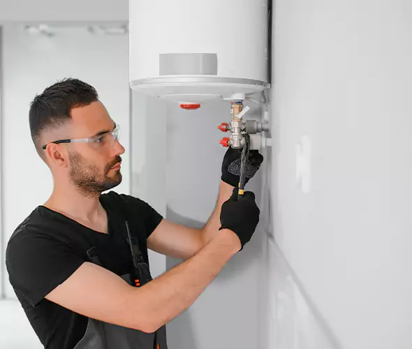 Expert Plumber for Water Heater Expansion Tank Installation in Bergenfield, NJ